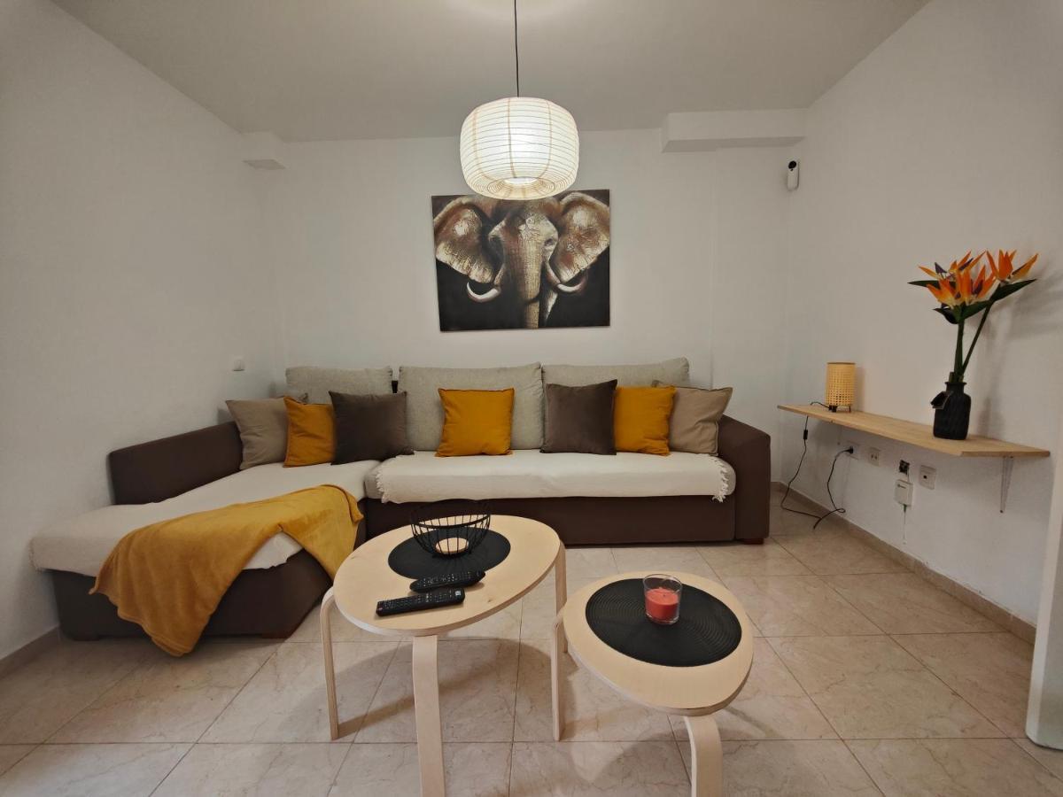 Iris Holiday Apartment Candelaria Esterno foto